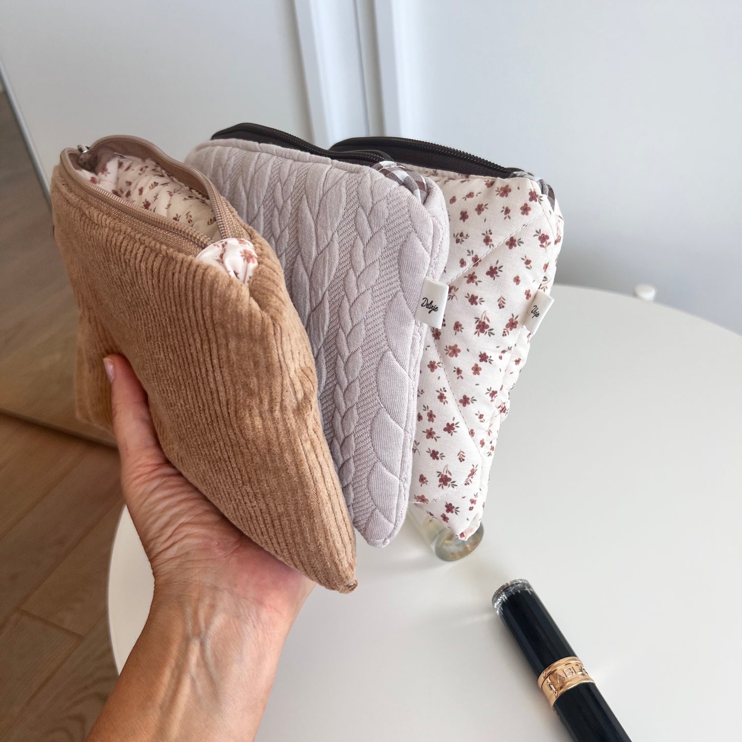 3 Pochette velluto, fiori e trecce