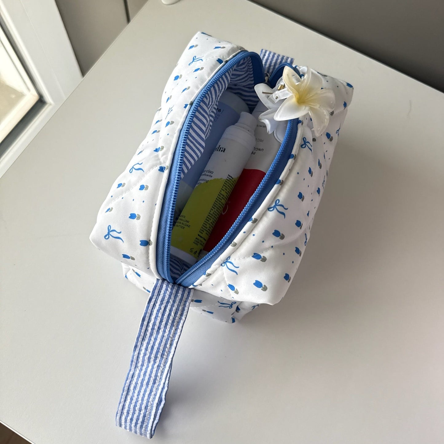 SET Portalibro e Bubble beauty case Tessuto Tulipani BLU 💙