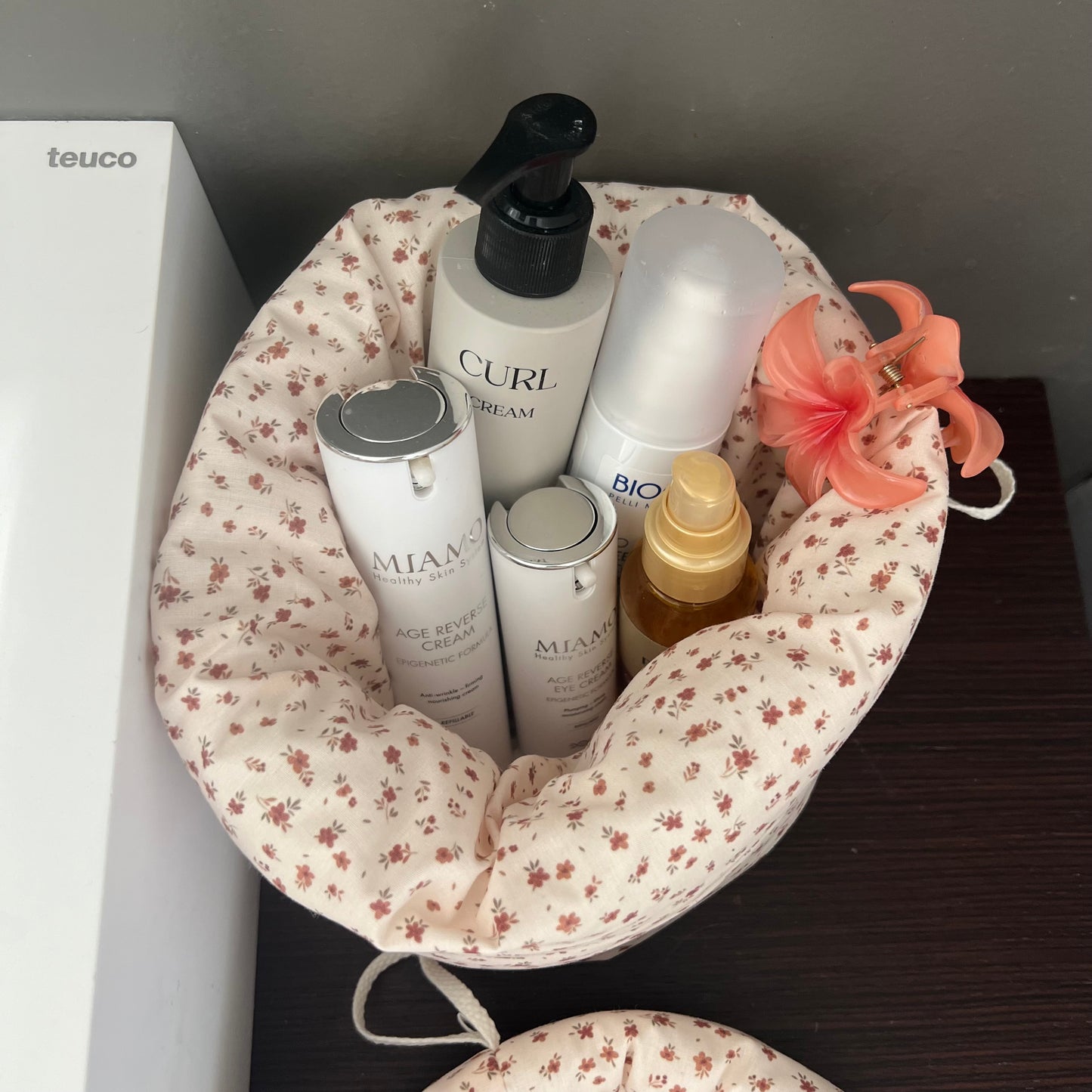BEAUTY BASKET