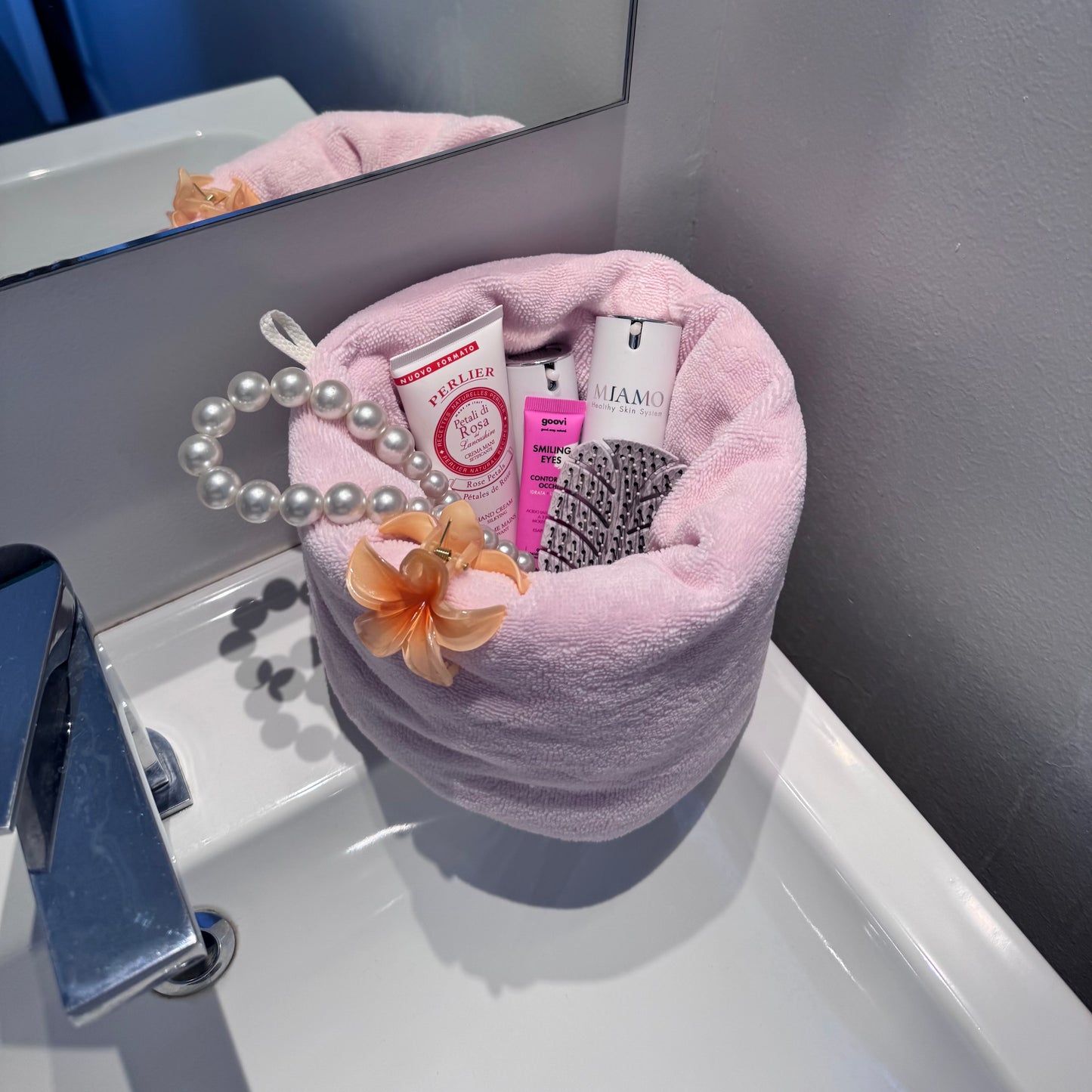 basket o cestino porta oggetti per il bagno e ufficio