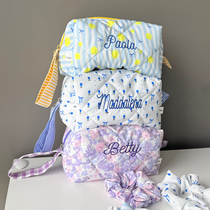 Beauty case personalizzato in tessuto floreale 