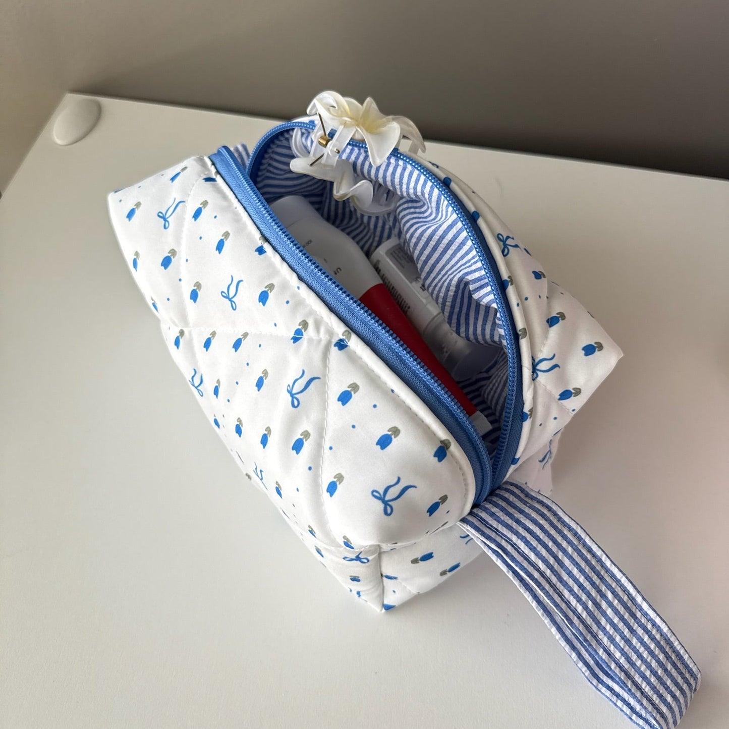 SET Portalibro e Bubble beauty case Tessuto Tulipani BLU  💙
