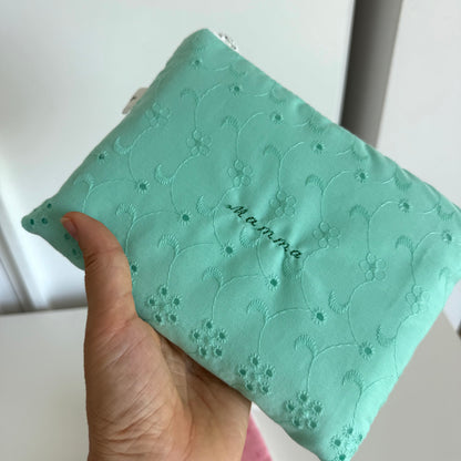 Pochette “mamma” in sangallo