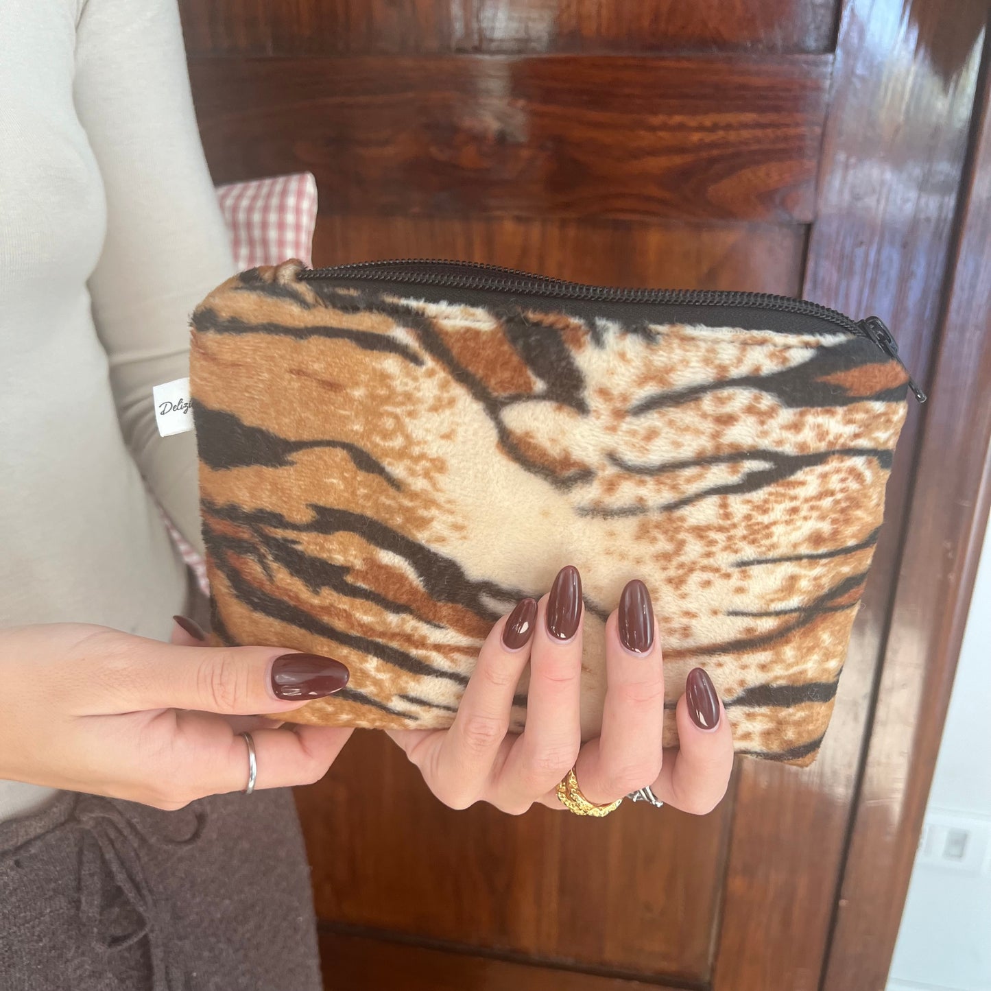 Serie nuovo tessuto tigrato cavallino/cuori rosa 2 modelli