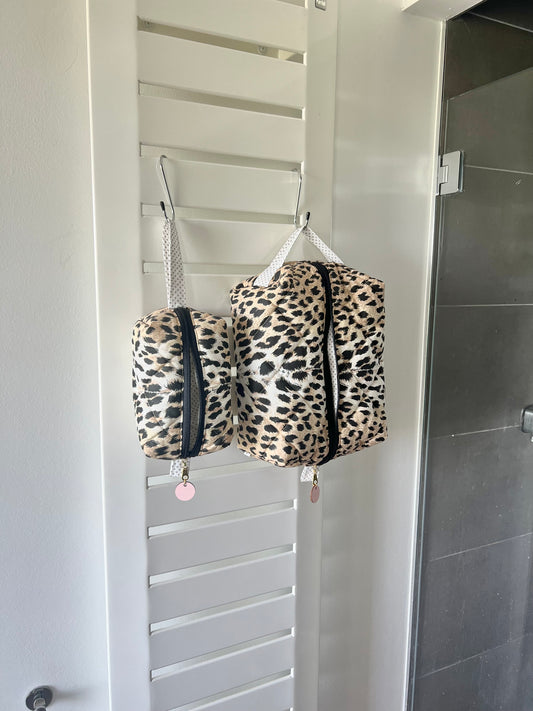 Set Beauty case + Maxi portaphon tessuto leopardato