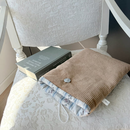 Custodia Porta libro Velluto cammello Cottage azzurro